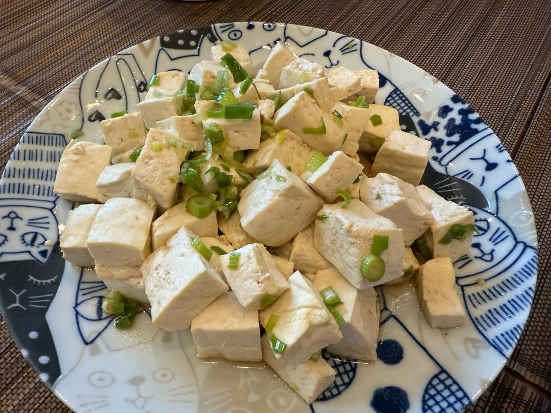 家庭版小葱拌豆腐😋