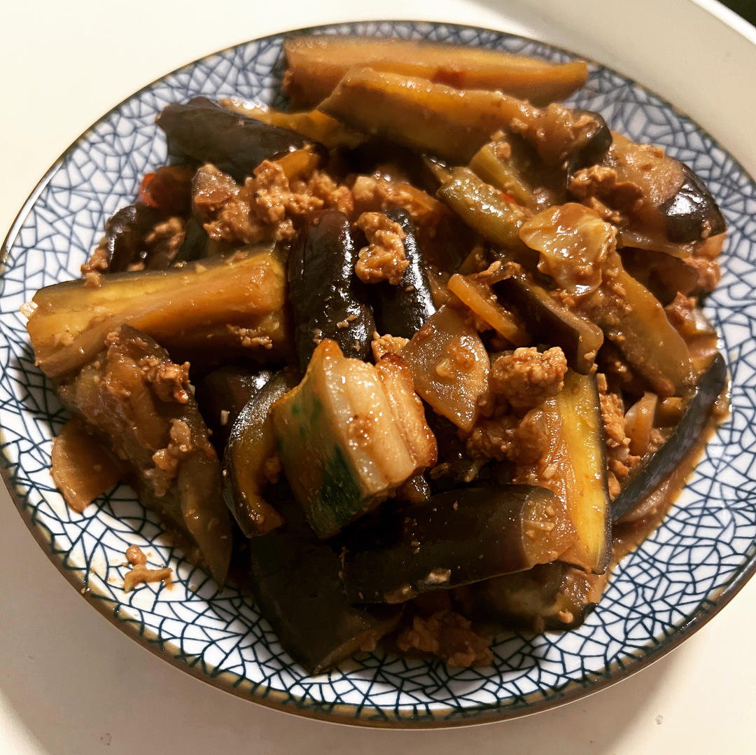 新手也能十分钟做完全家舔盘子的肉末茄子