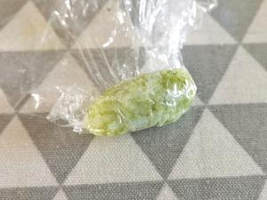 布朗熊卡通饭团【儿童节便当】的做法 步骤5