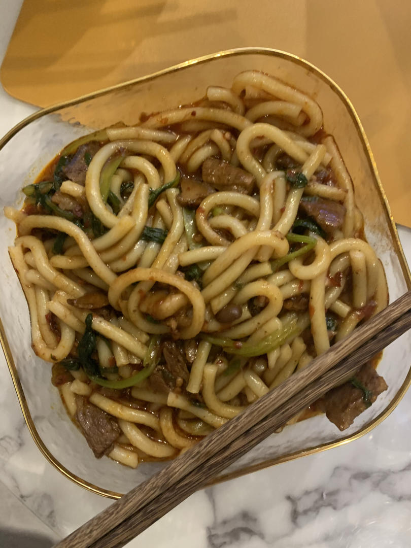 歹歹的新疆炒米粉