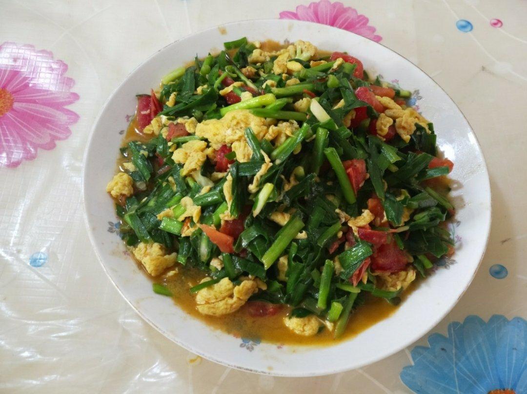 凉拌野五爪木耳土豆粉