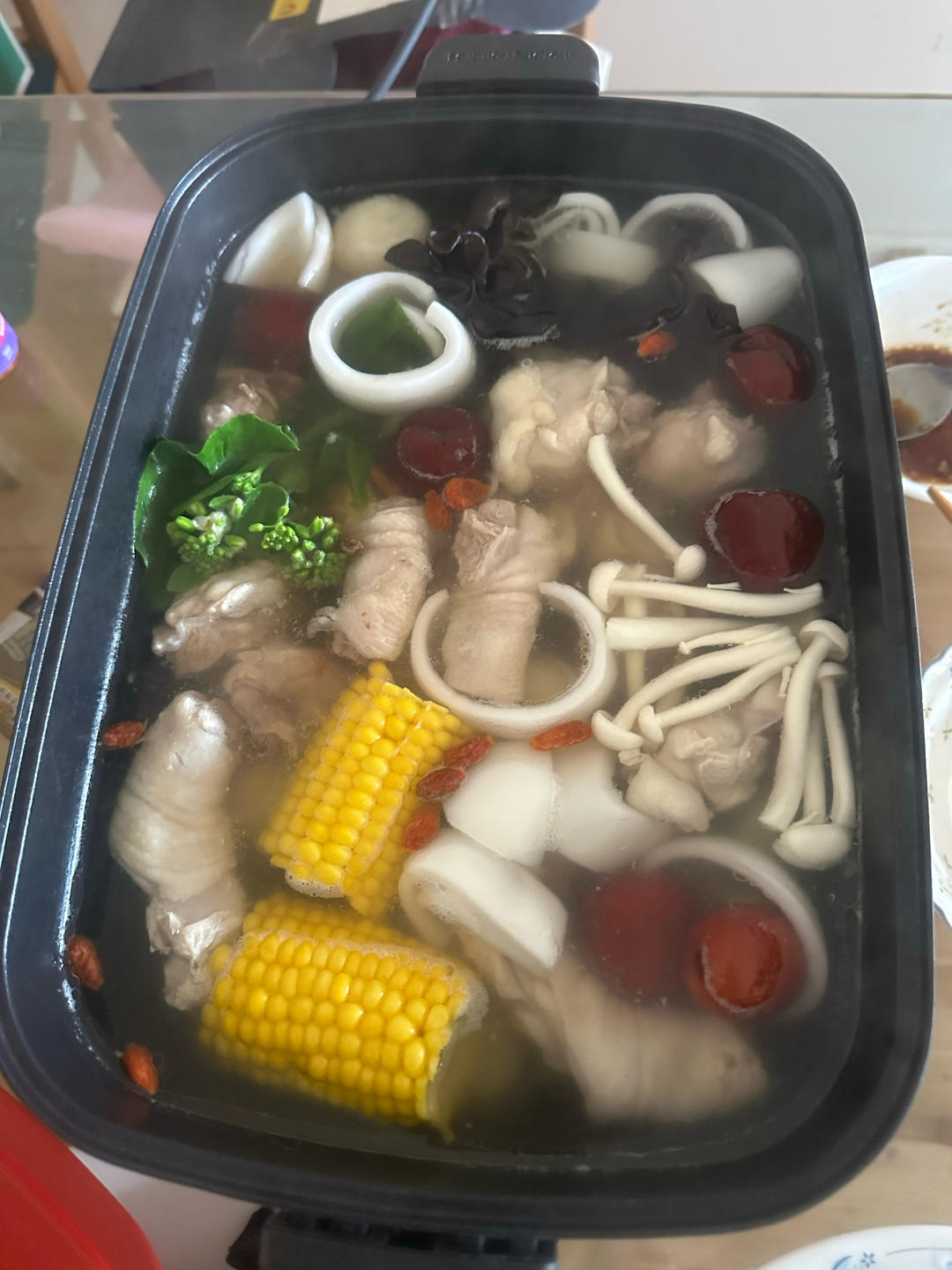 正宗海南椰子鸡，清淡鸡汤进补～
