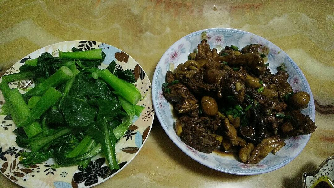 【栗子烧鸡】鸡肉都给你吃，栗子归我~