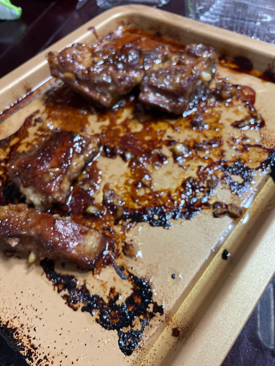 最简单的焦香软糯烤猪肋排