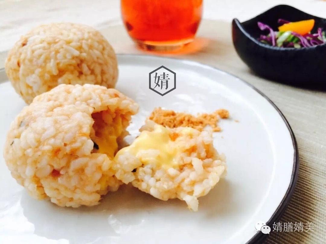 肉松芝心饭团的做法
