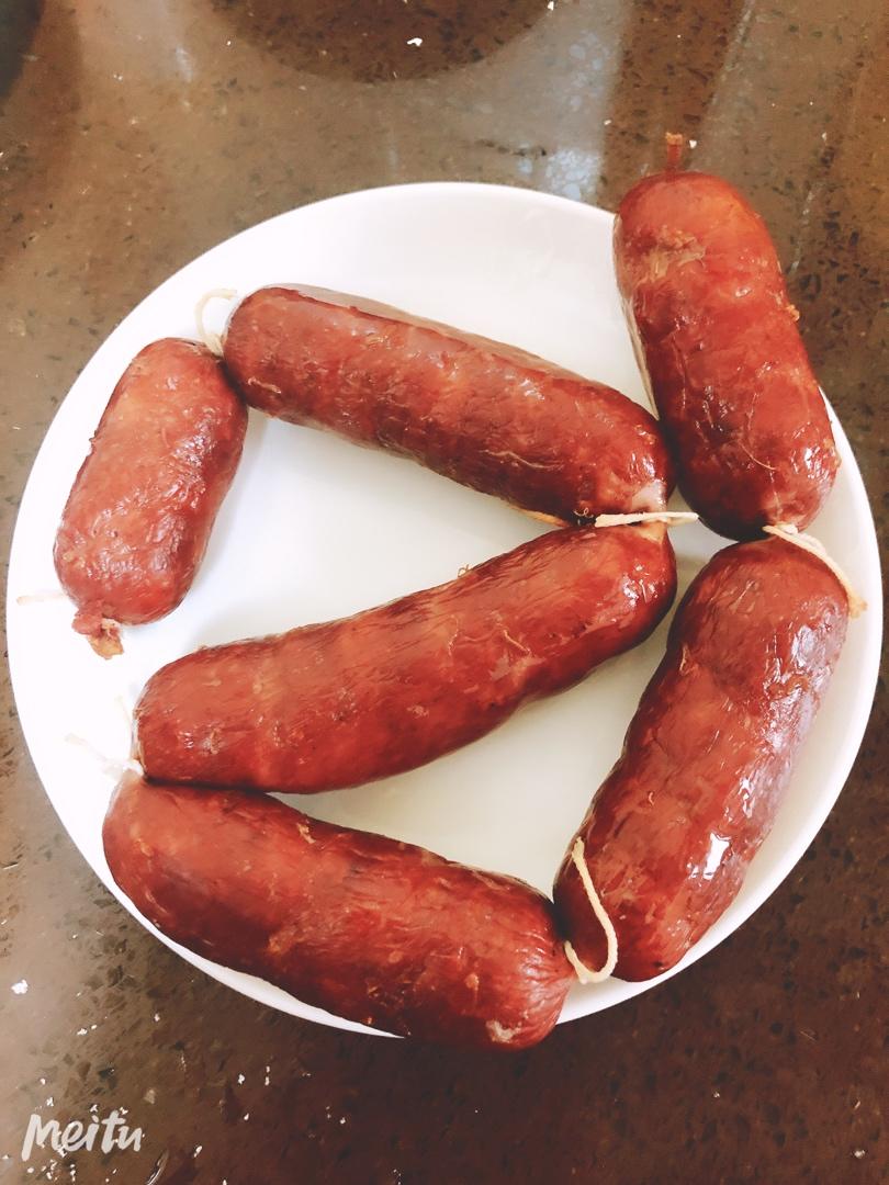 自制黑椒风味脆皮肠--多图详解手工灌肠