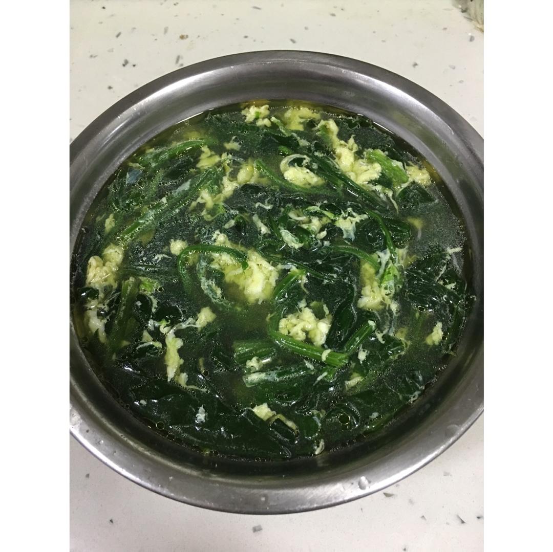 菠菜鸡蛋汤