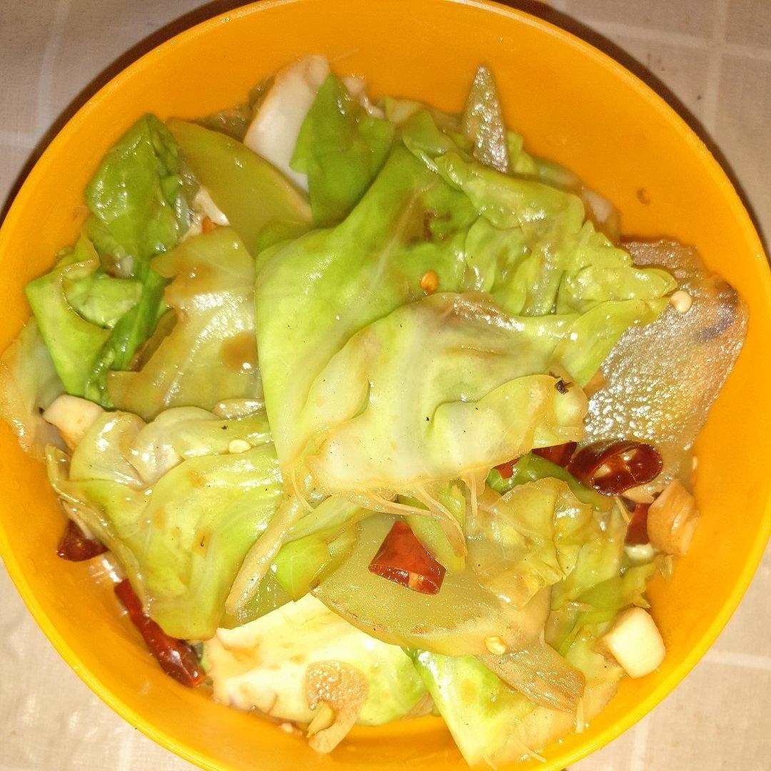 手撕包菜的入味烧法