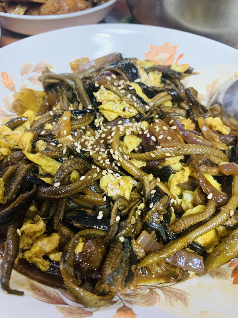 洋葱炒鳝片
