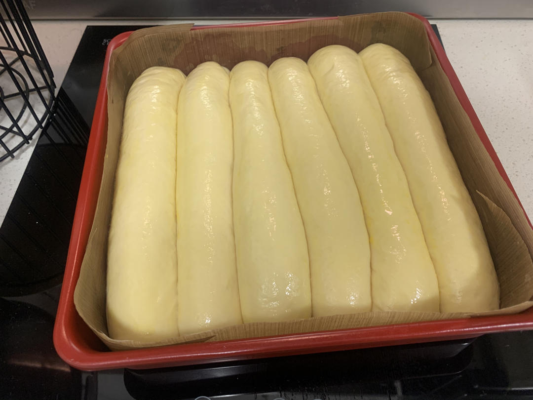 【视频食谱】超级柔软的鲜奶排包