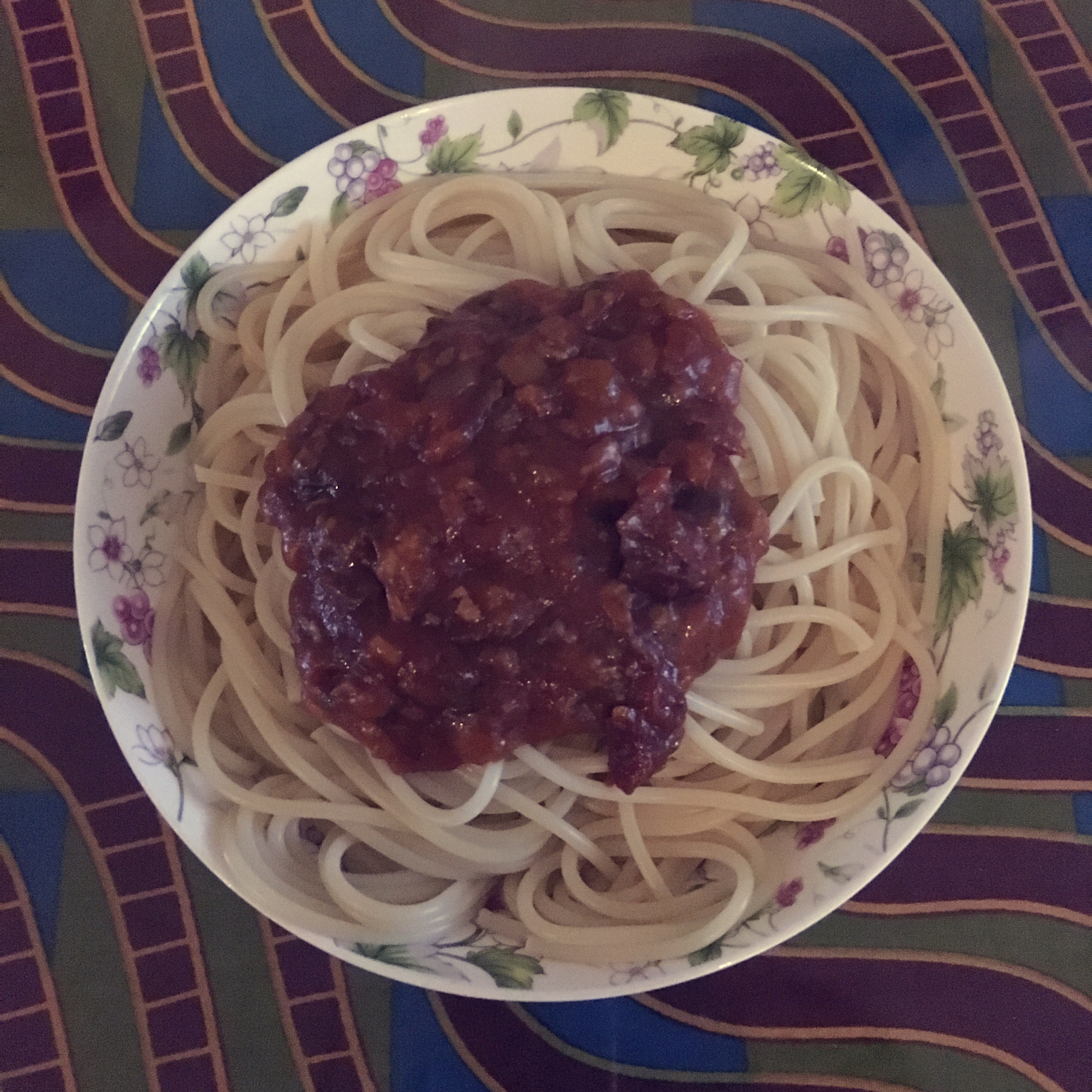 蕃茄蘑菇肉酱意大利面
