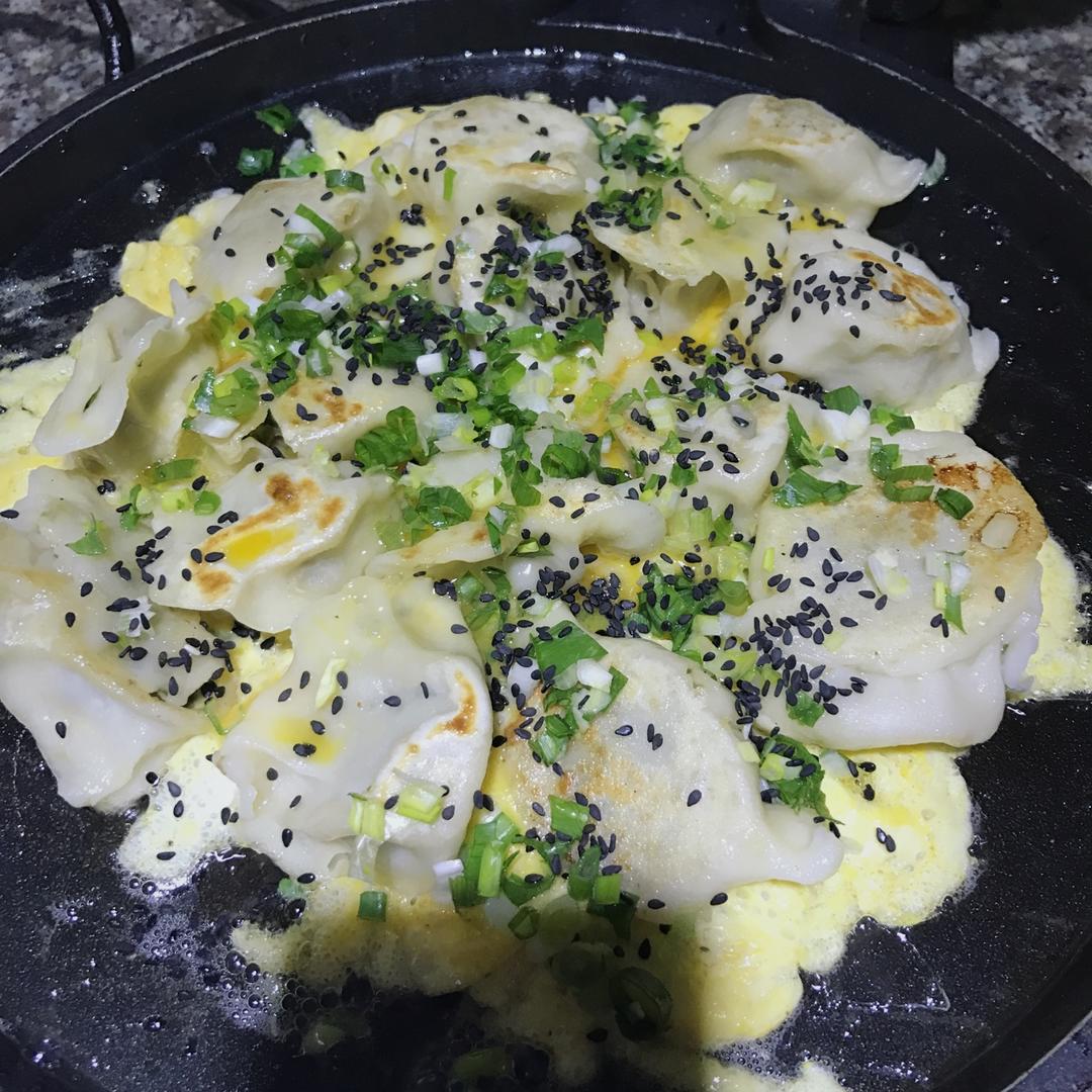 抱蛋煎饺