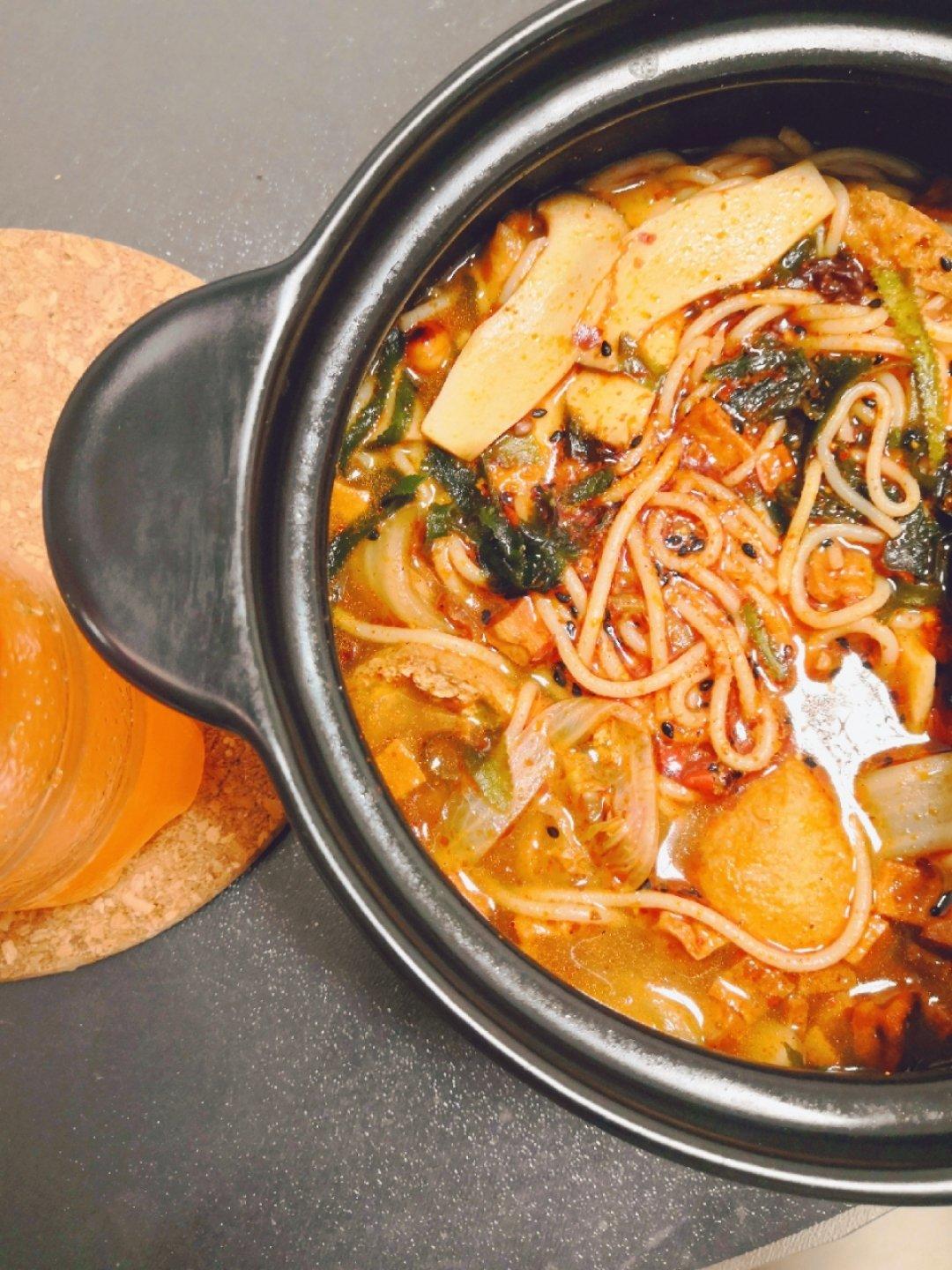 【西安小吃系列】4:麻辣米线（砂锅米线）及红油豆干做法