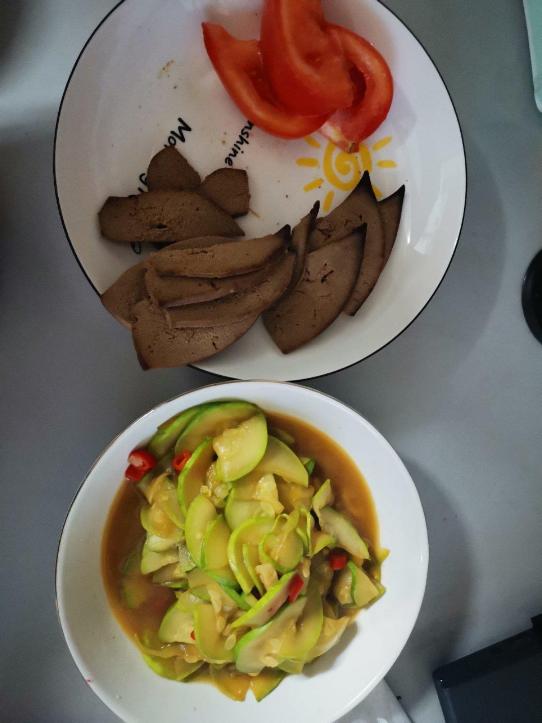 清炒西葫芦，五分钟快手菜