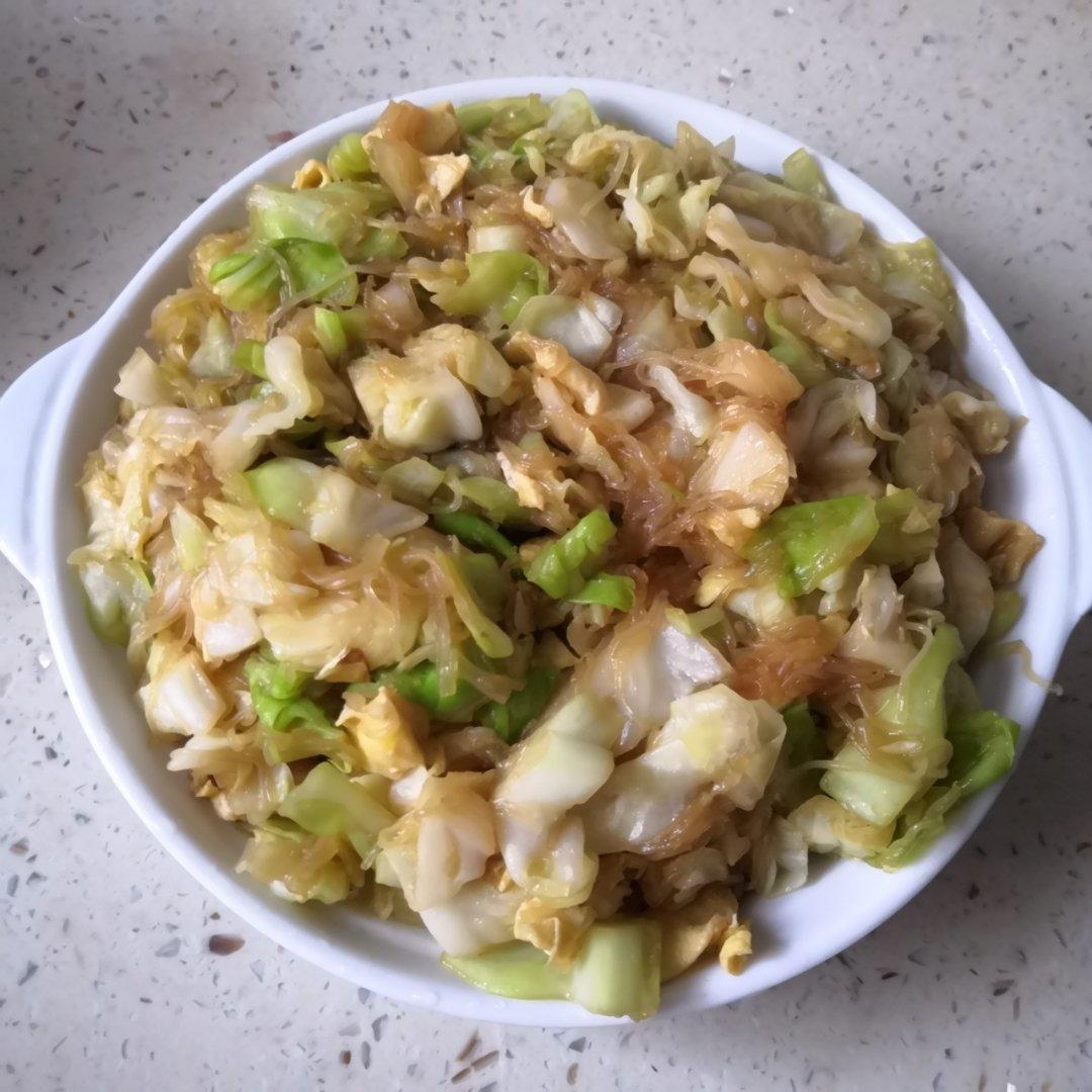 包菜粉丝炒鸡蛋