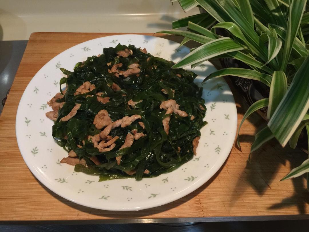 海带炒肉丝的做法