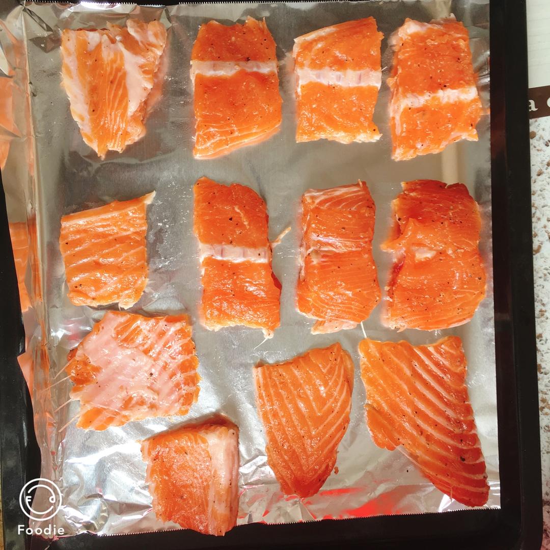 孜然烤三文鱼骨