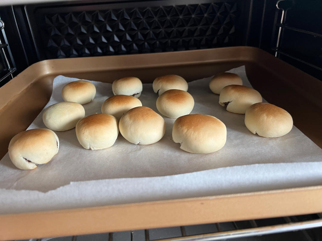 老式软皮红豆饼，低糖配方不甜不腻，做法简单可家用可私房