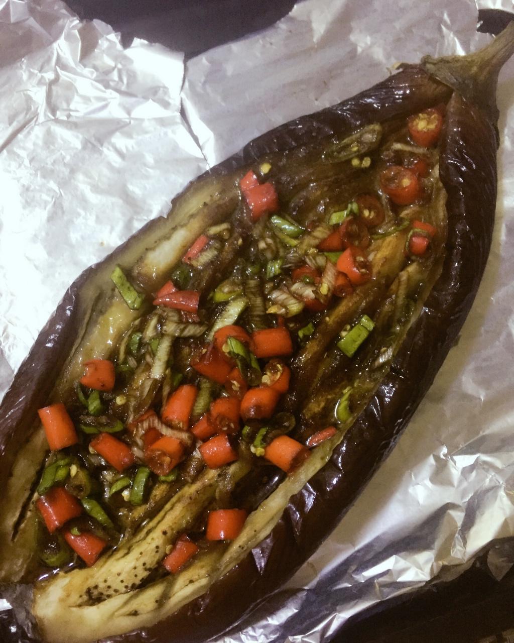 CC招牌菜销魂烤茄子，百吃不厌！