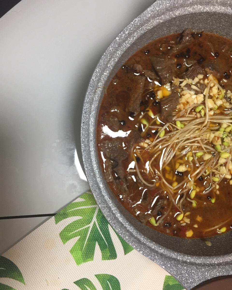 水煮牛肉 (正宗川味家常)