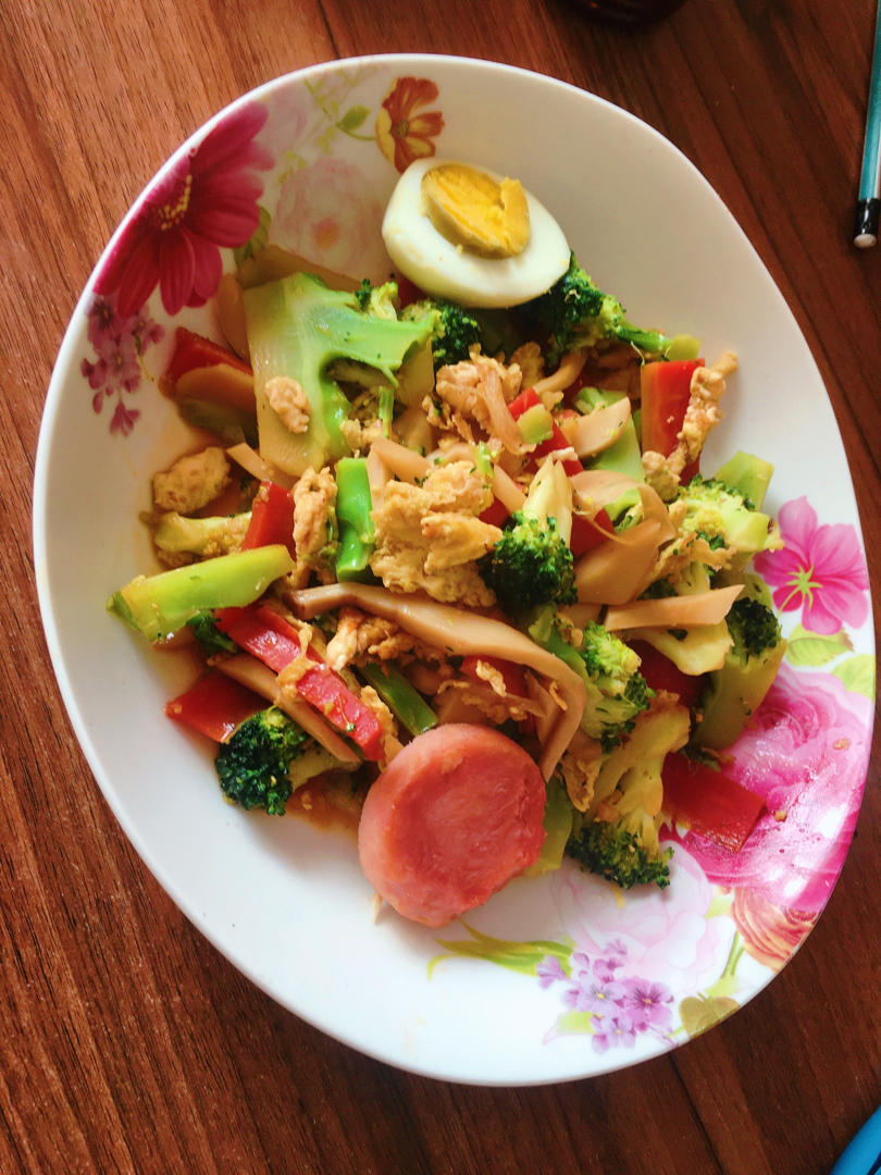 好吃好看‼️还刮油‼️的菌菇炒时蔬