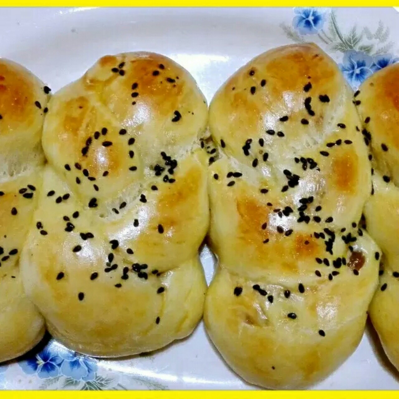 花式牛奶面包
