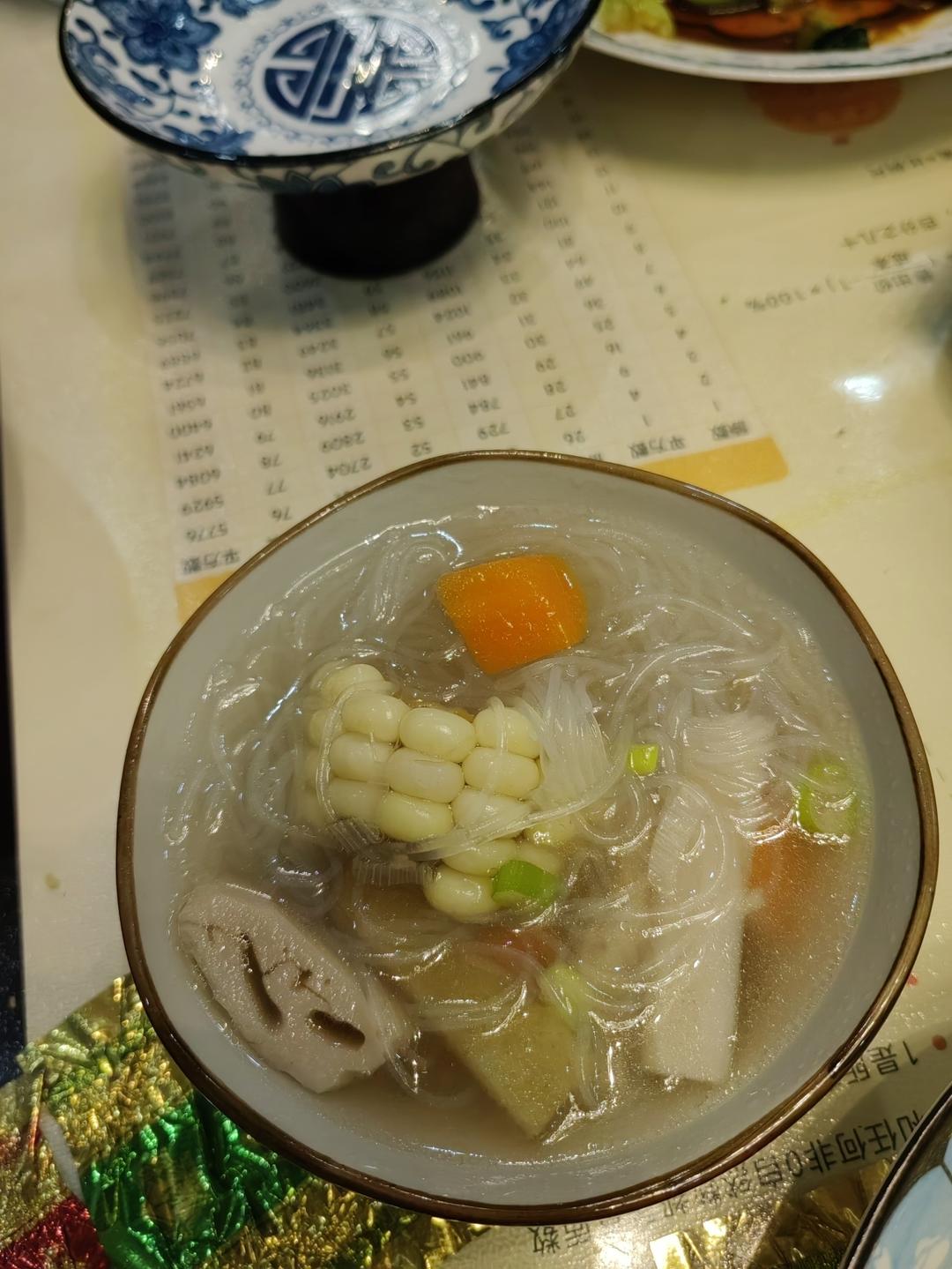 玉米排骨汤