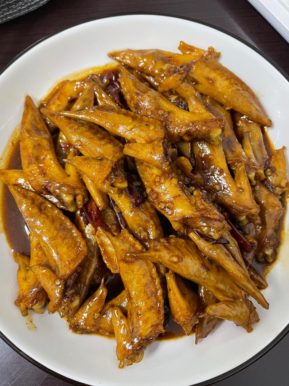 香辣鸡尖，好吃到嗦完骨头的做法