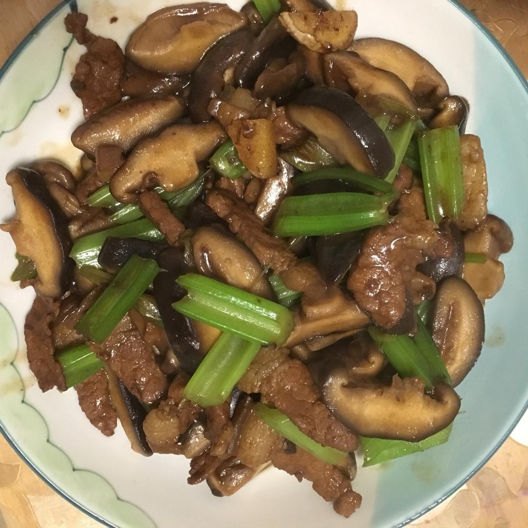 香菇炒肉