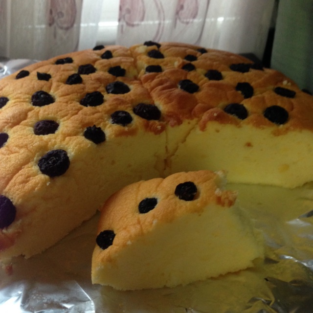 媲美轻乳酪--[酸奶蓝莓蛋糕]