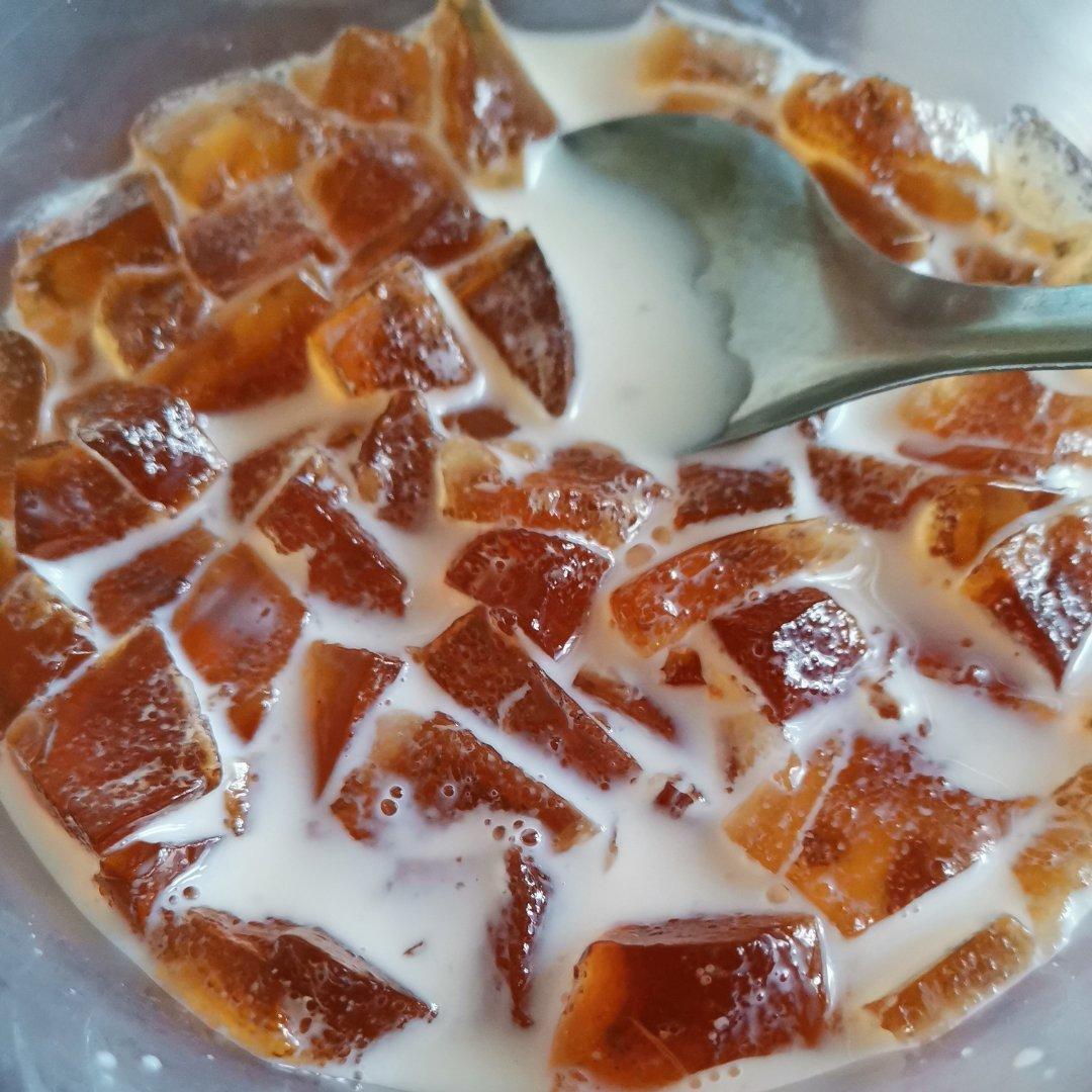 酸甜不腻，一口就心动，比奶茶更好喝的茶冻撞奶