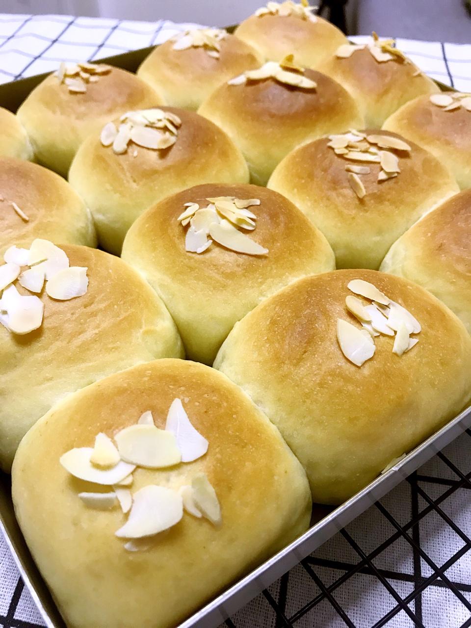 养乐多奶油小面包