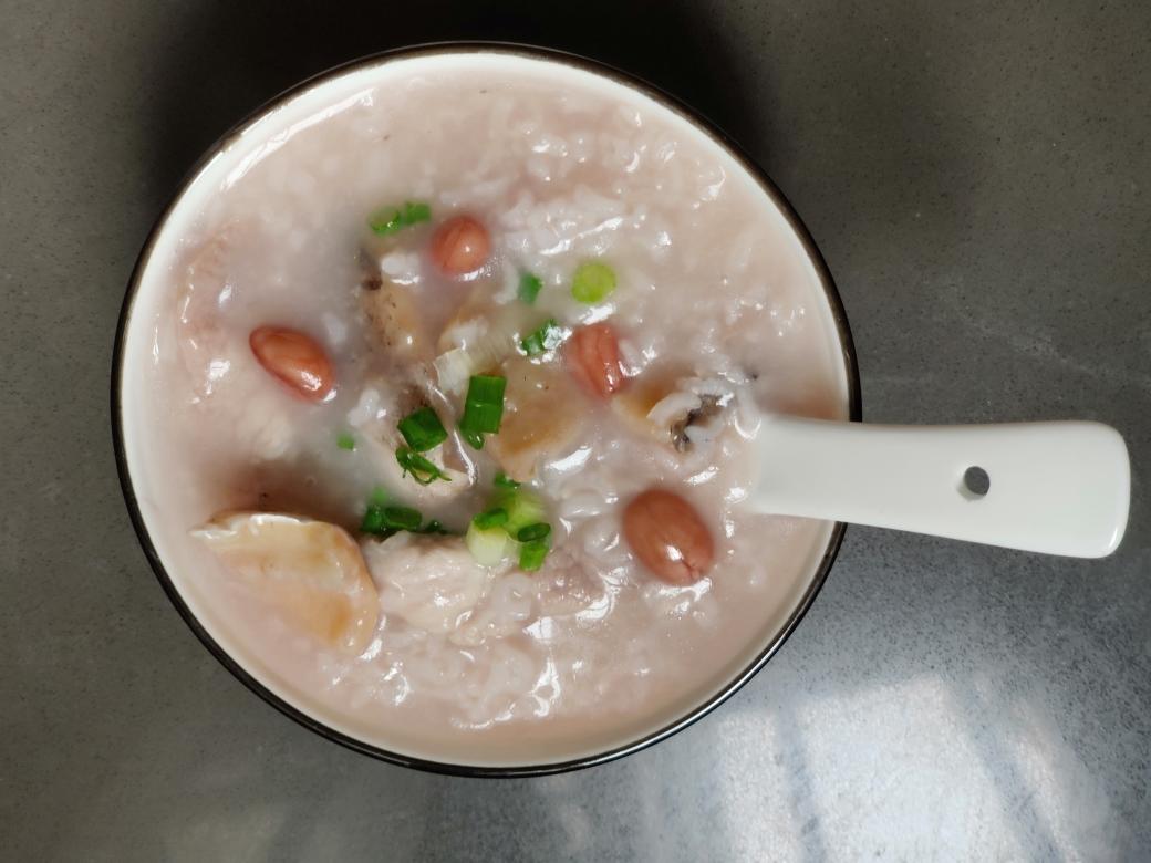 我们店有售柴鱼,联系我18826727216,你也可以吃上美味的柴鱼花生粥