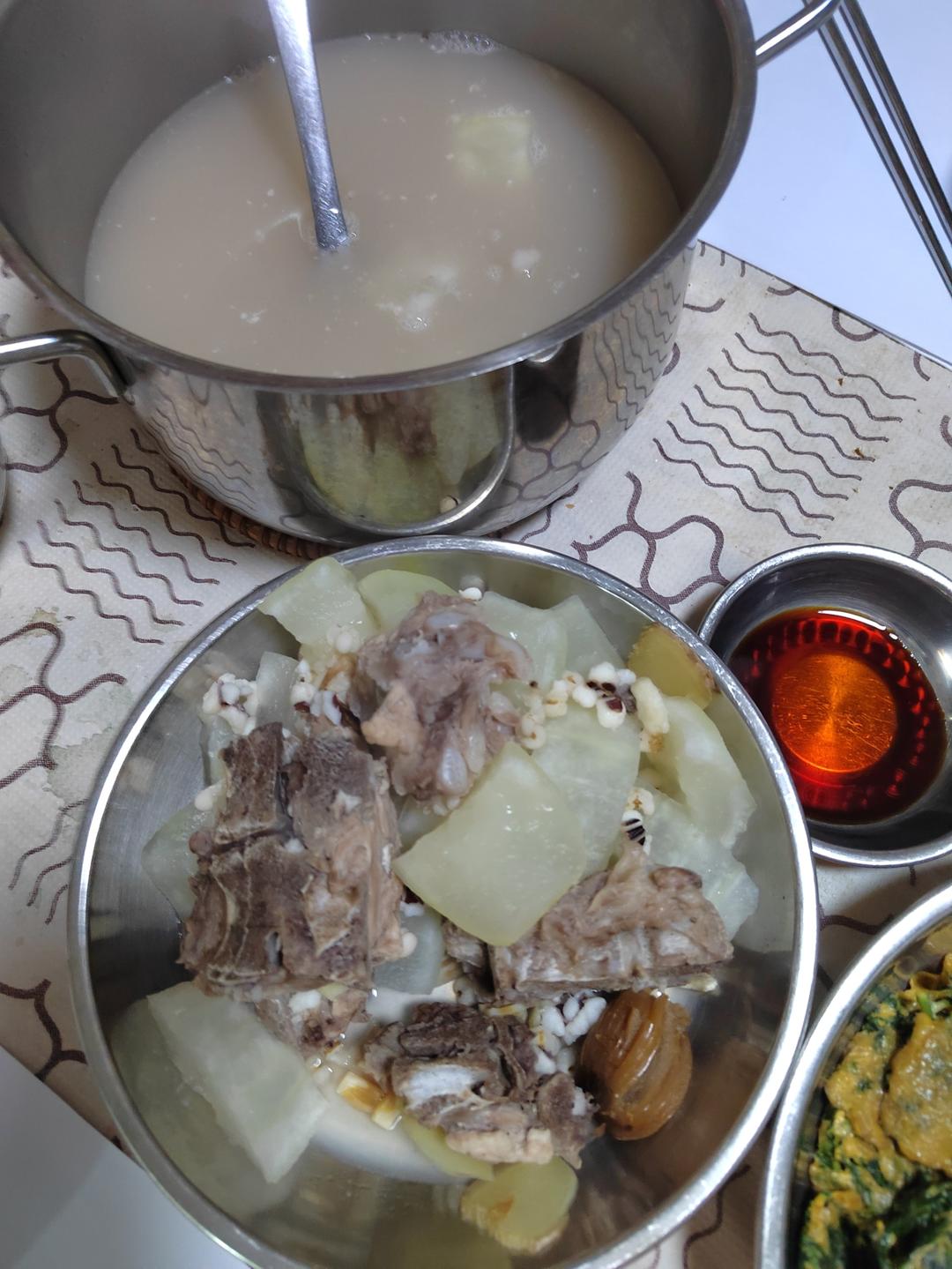 广式冬瓜薏米排骨汤