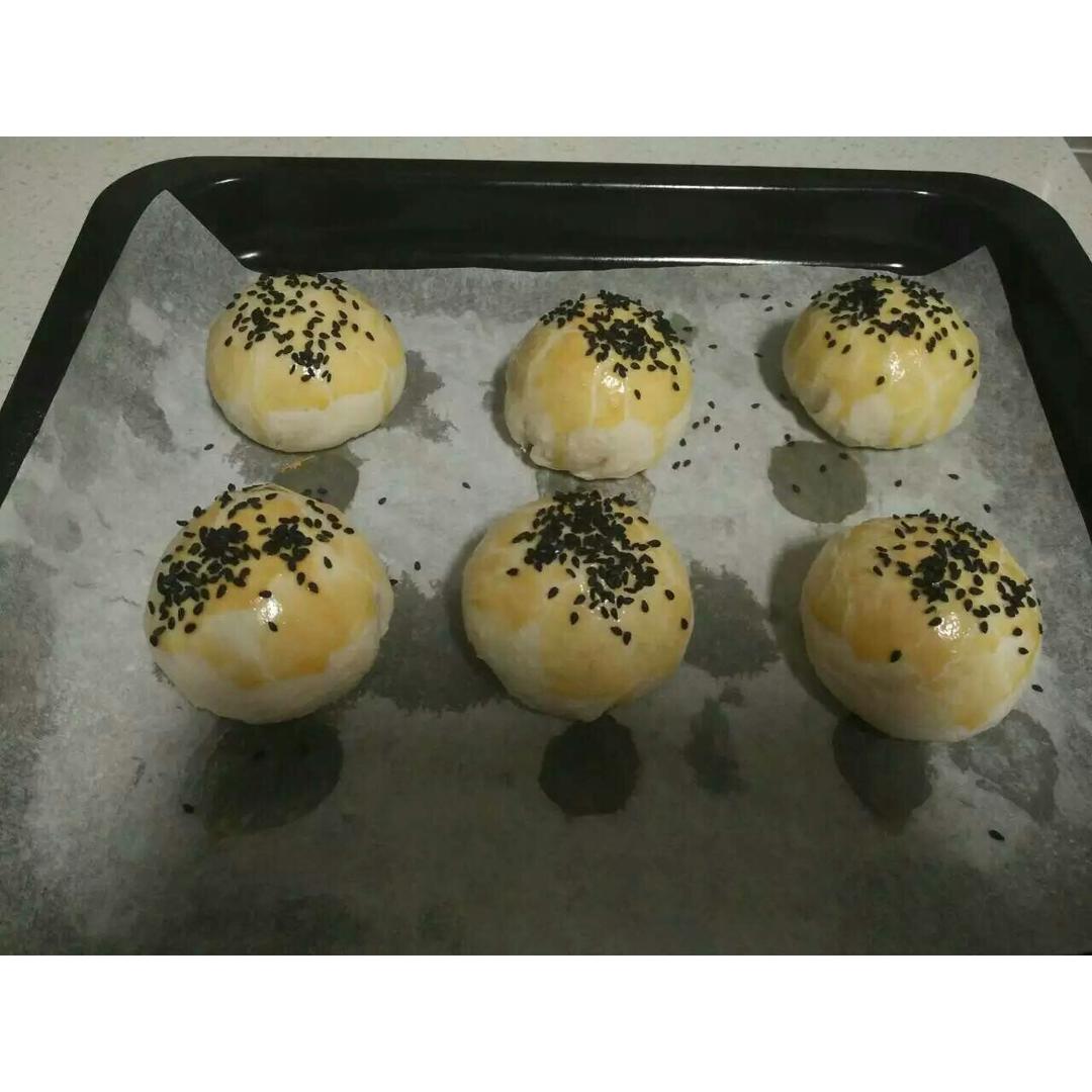 蛋黄酥