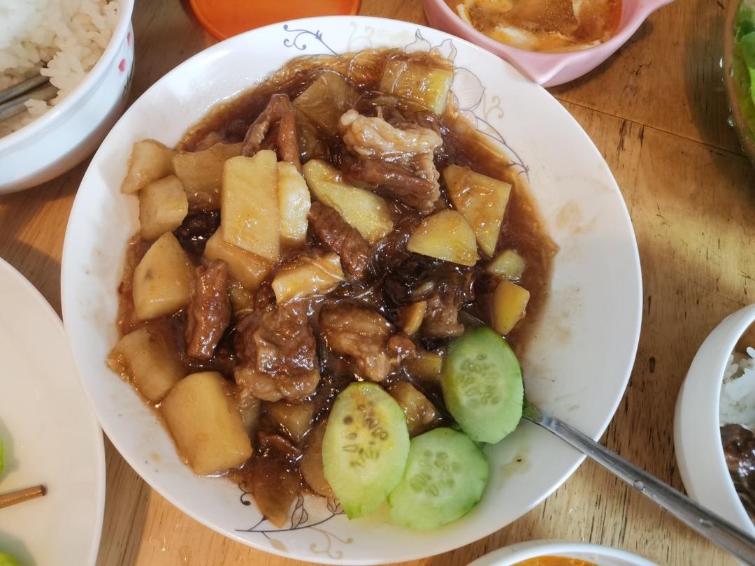 简单易做的硬菜—红烧牛肋骨