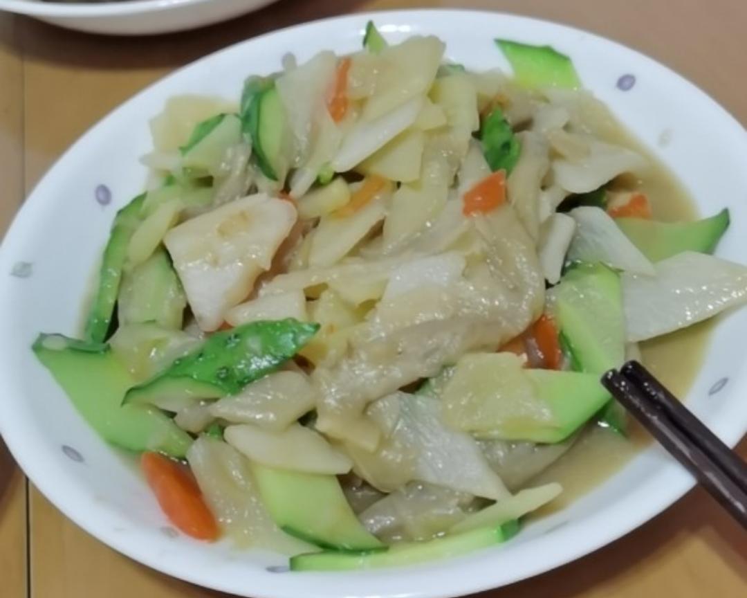山药炒土豆炒茄子炒黄瓜炒胡萝卜