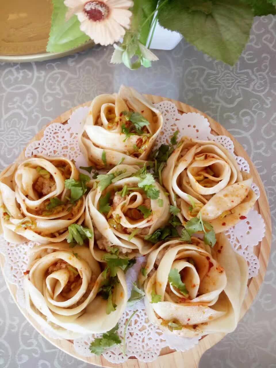 玫瑰🌹煎饺的做法