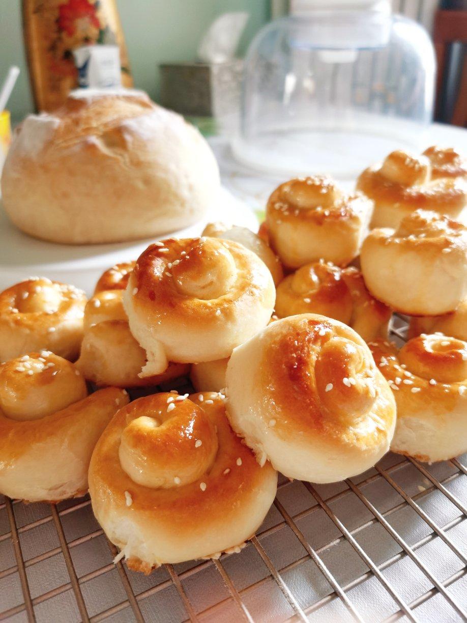 脆底蜂蜜小面包