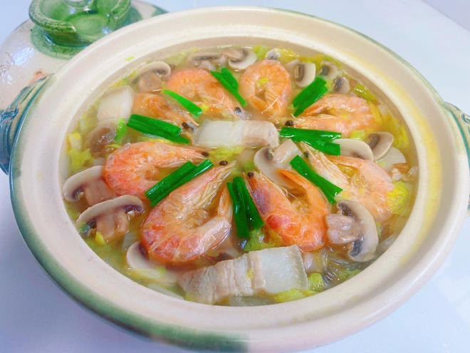 【冬日暖身汤】白菜虾干粉丝煲的做法