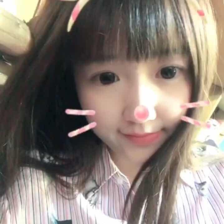 卡卡de姐姐铲屎酱