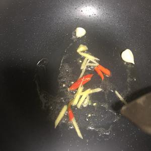 潮汕咸菜炒猪肉的做法 步骤1