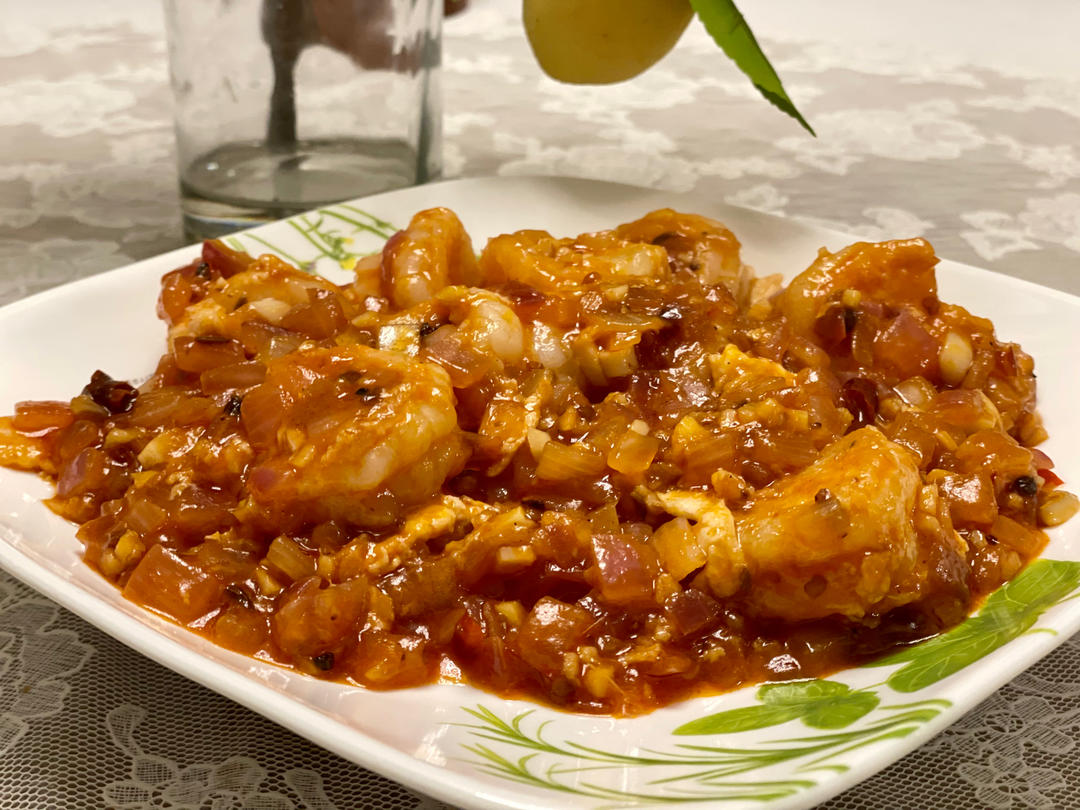 エビチリ（干烧虾仁）