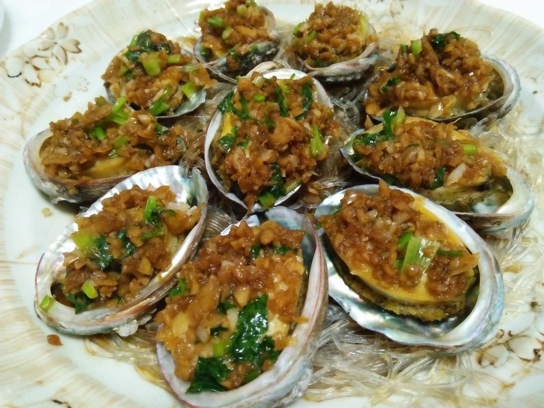 金蒜银丝蒸鲜鲍