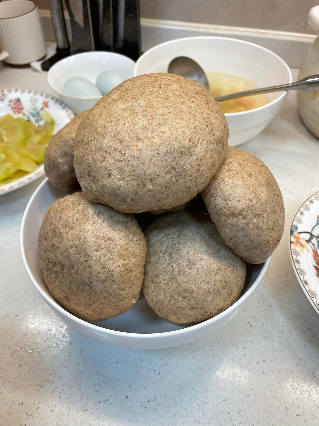 无油无糖松软的全麦馒头