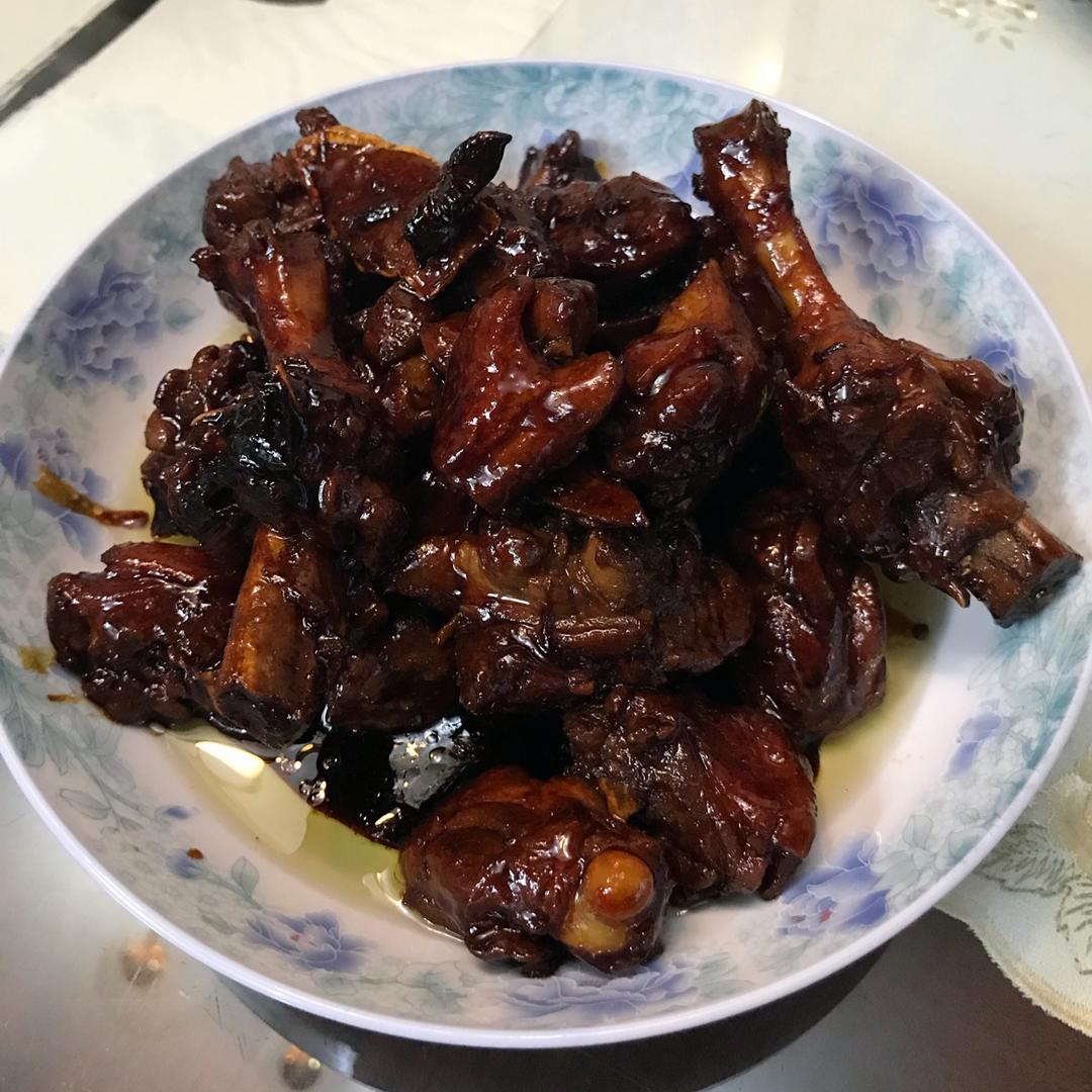 本帮酱鸭腿翅