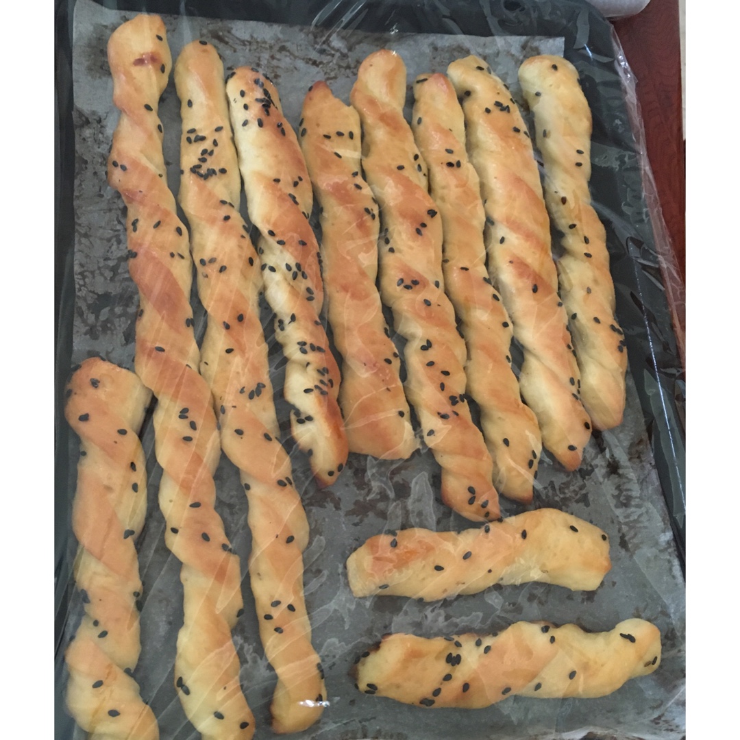 香甜芝麻面包棒~超级简单快手