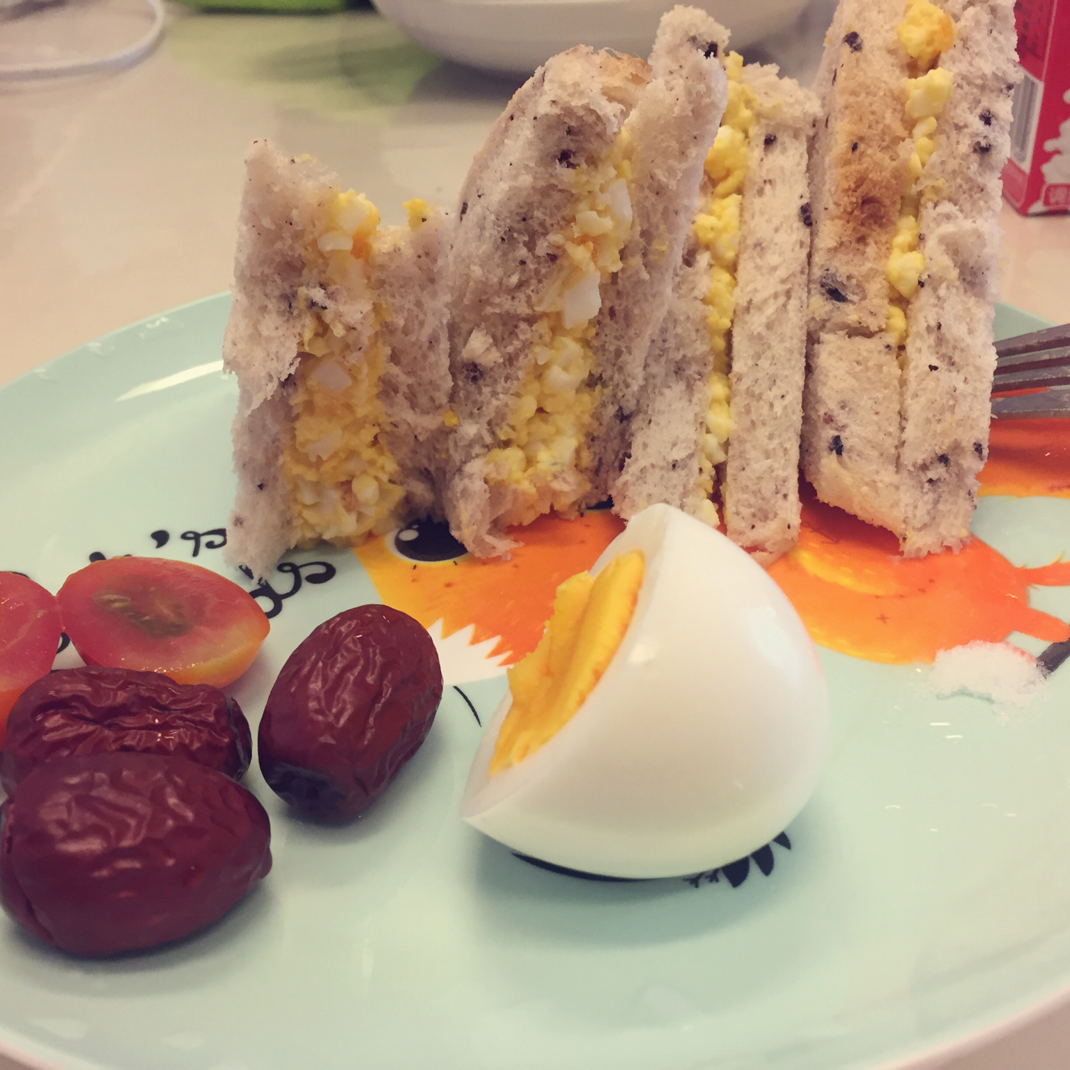 《深夜食堂》鸡蛋三明治