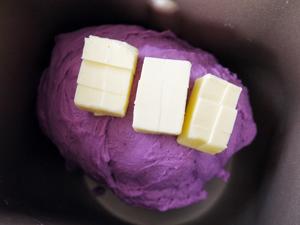 迷你紫薯蜜豆面包卷的做法 步骤3