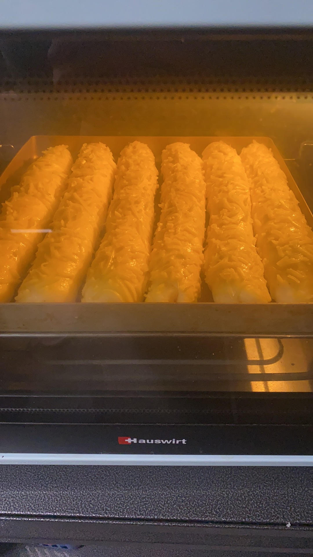 吃不完的马苏里拉，做成这款芝士面包条，口感绝了！